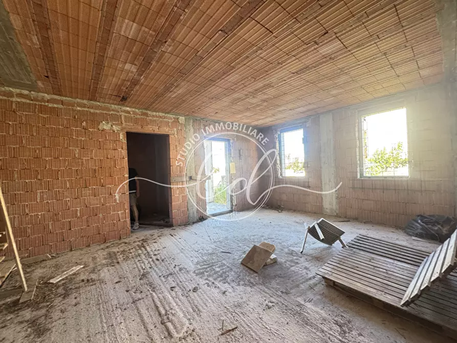 Immagine 13 di Porzione di casa in vendita  a Seravezza