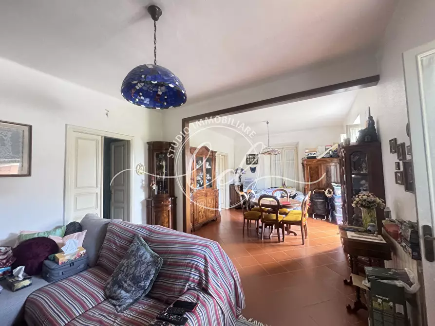 Immagine 16 di Porzione di casa in vendita  a Carrara