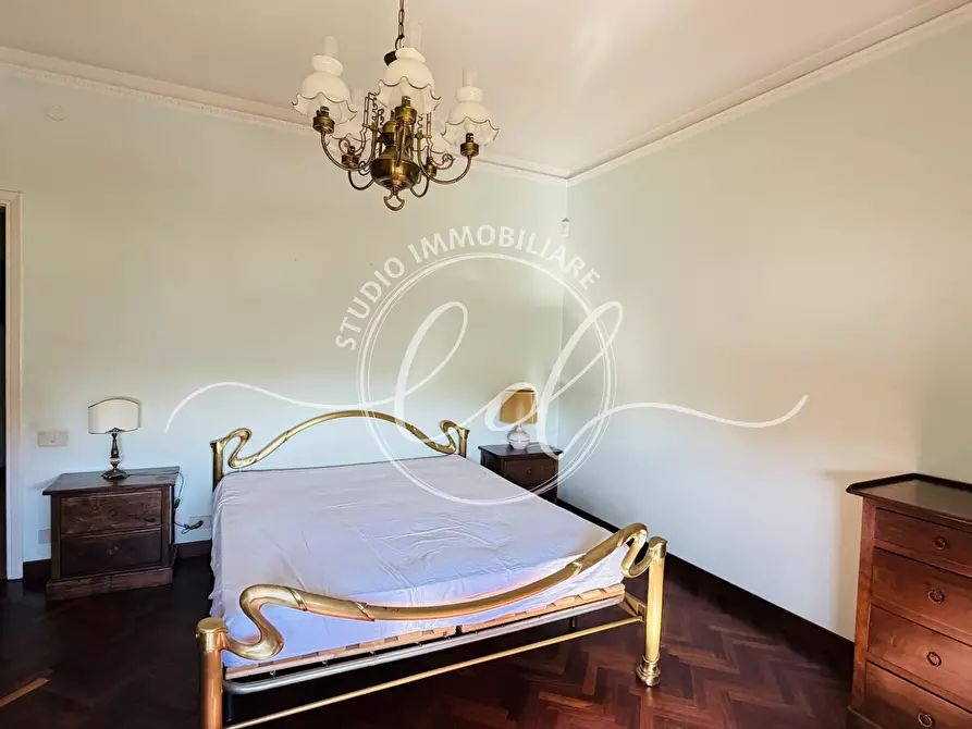 Immagine 62 di Casa indipendente in vendita  a Pietrasanta
