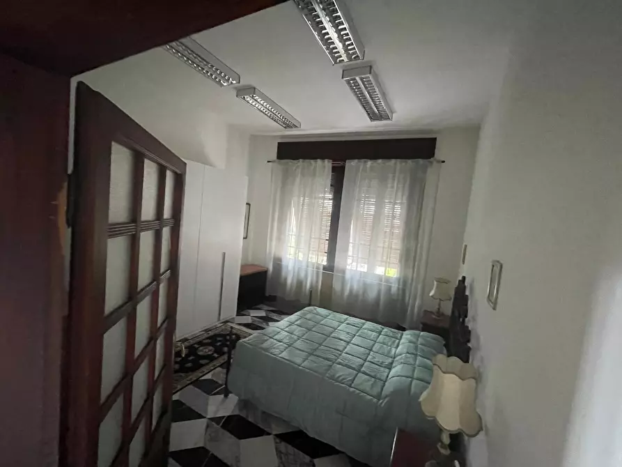 Immagine 27 di Rustico / casale in affitto  a Pietrasanta