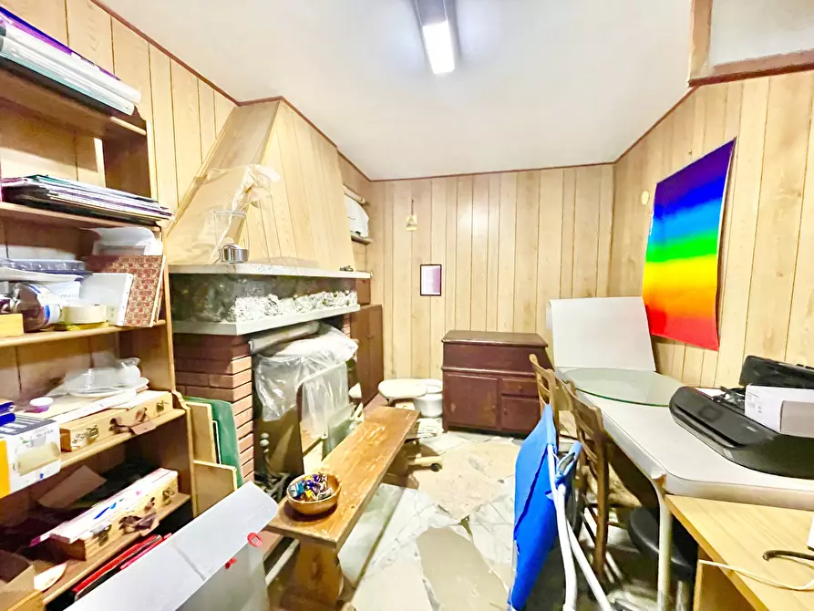 Immagine 44 di Casa indipendente in vendita  a Seravezza