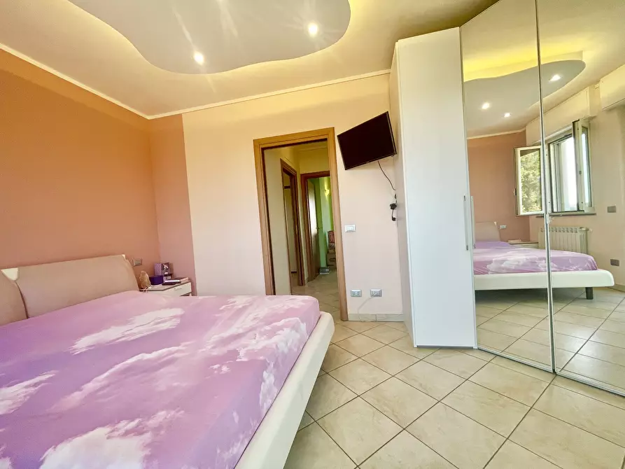 Immagine 22 di Quadrilocale in vendita  a Viareggio