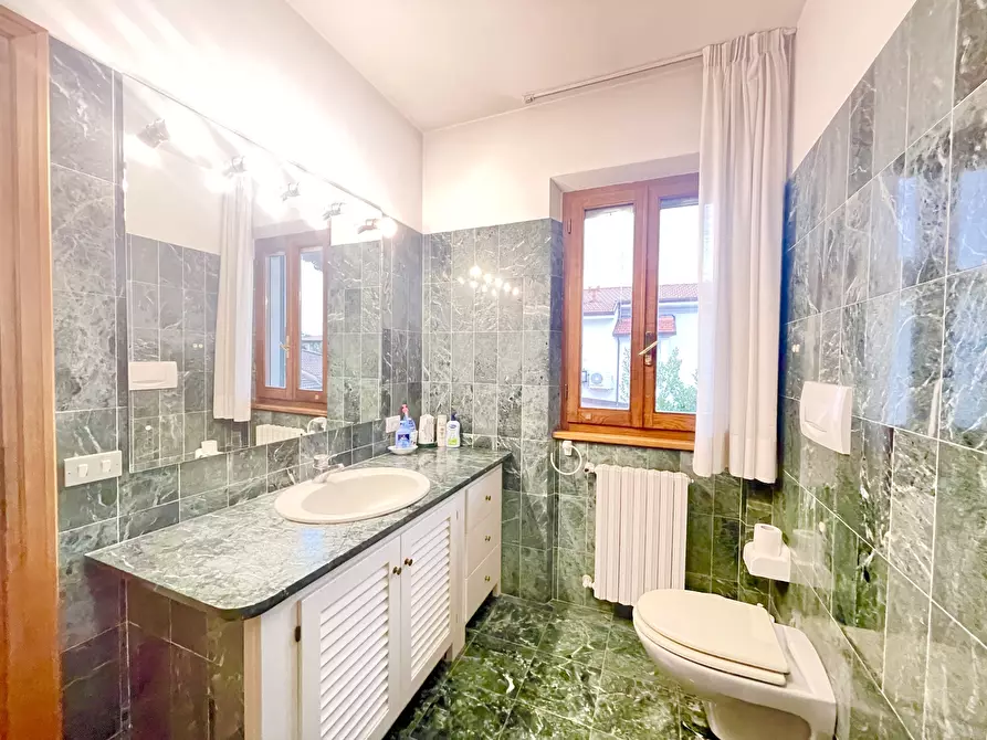 Immagine 40 di Villa in affitto  a Forte Dei Marmi