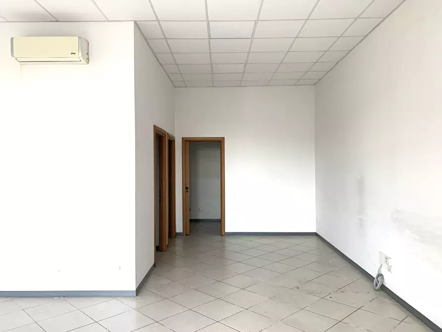 Immagine 1 di Locale commerciale in affitto  in Via Onorato Capo a Anagni