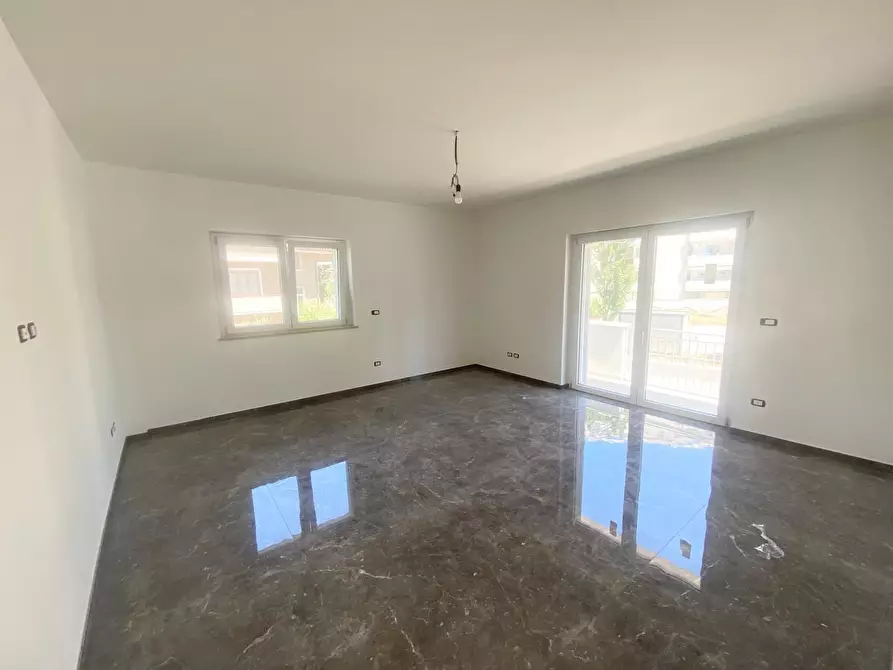 Immagine 15 di Villa in vendita  in Via Ugo Foscolo 37 a Montesilvano