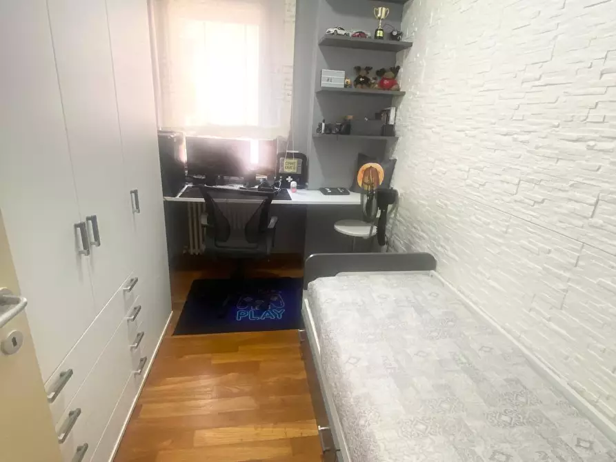 Immagine 15 di Pentalocale in vendita  in Via Cesare Battisti CESARE BATTISTI a Pescara