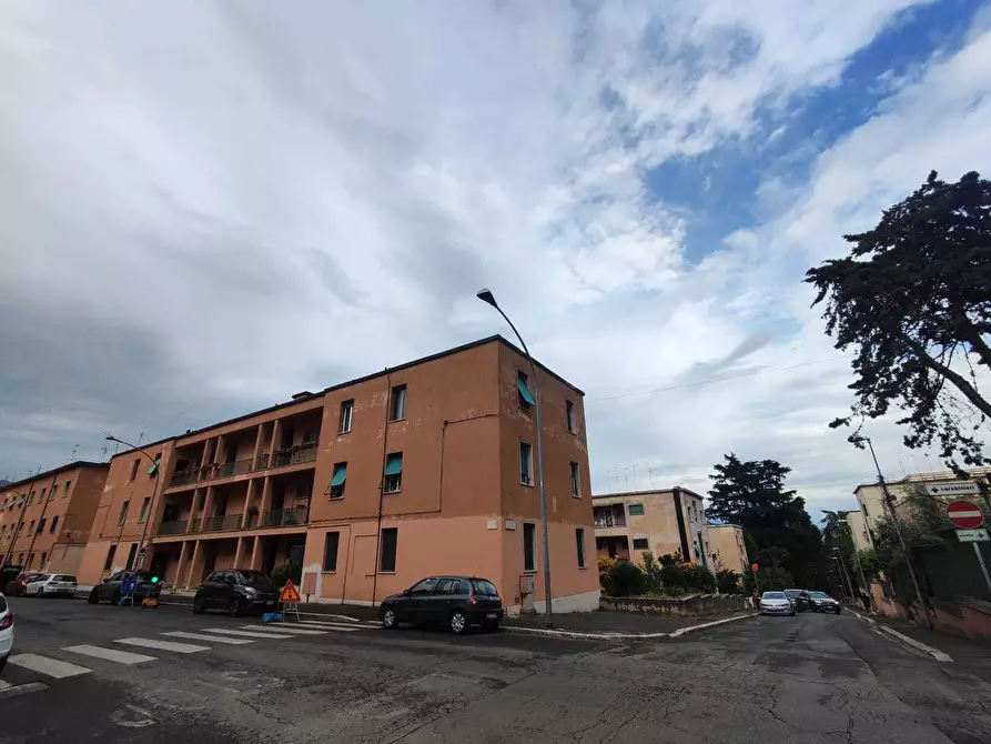 Immagine 1 di Quadrilocale in vendita  in Via Vincenzo Lunardi 2 a Guidonia Montecelio
