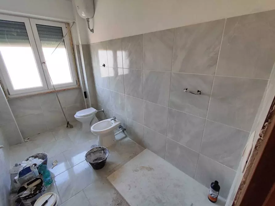 Immagine 20 di Trilocale in vendita  in via don minzoni 30 a Tivoli