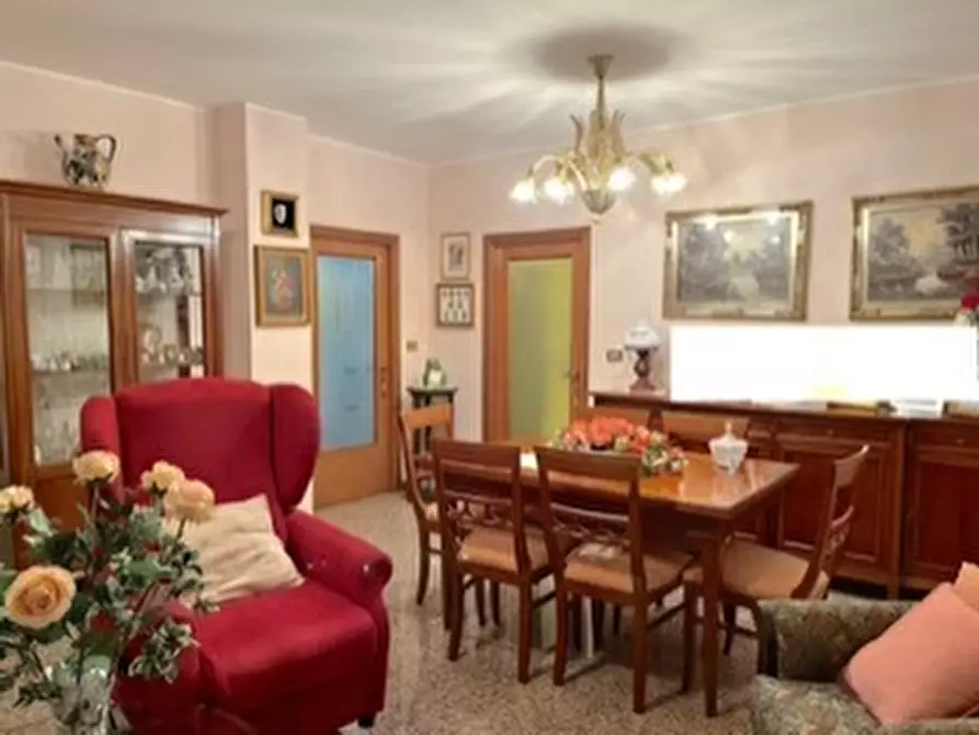 Immagine 7 di Quadrilocale in affitto  a Ascoli Piceno