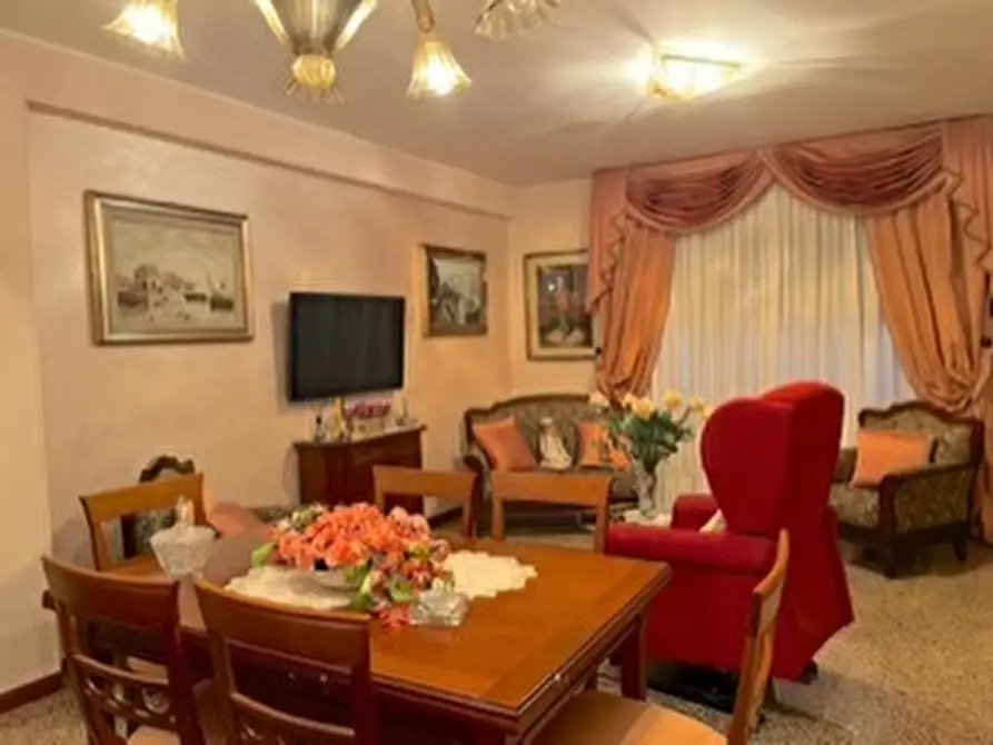 Immagine 2 di Quadrilocale in affitto  a Ascoli Piceno