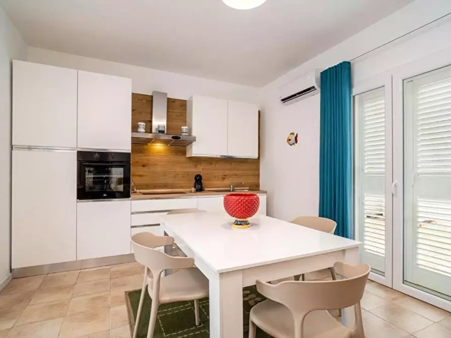 Immagine 11 di Appartamento in vendita  in Viale Lido a Pachino