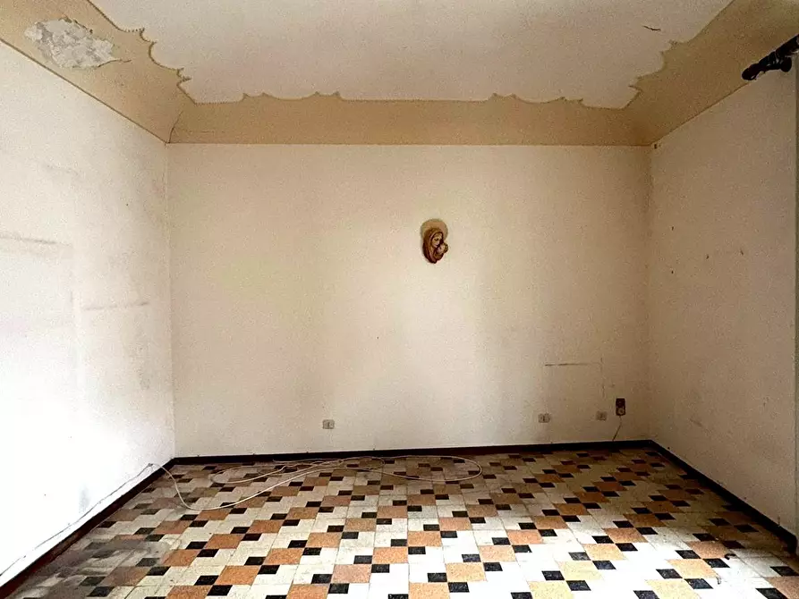 Immagine 9 di Appartamento in vendita  in VIA ADORNO 3 a Siracusa