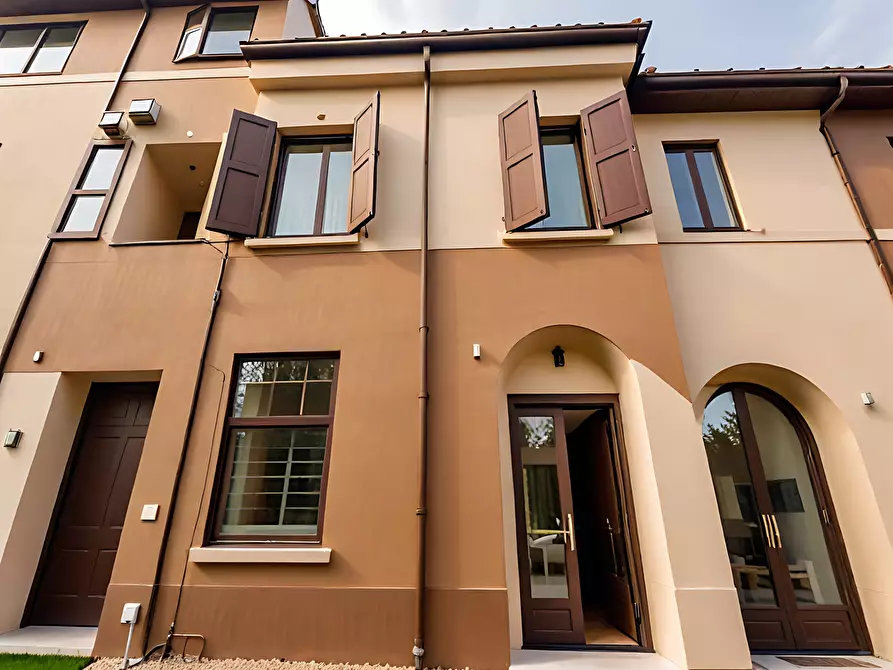 Immagine 25 di Casa indipendente in vendita  in Via Aldini a Cesena