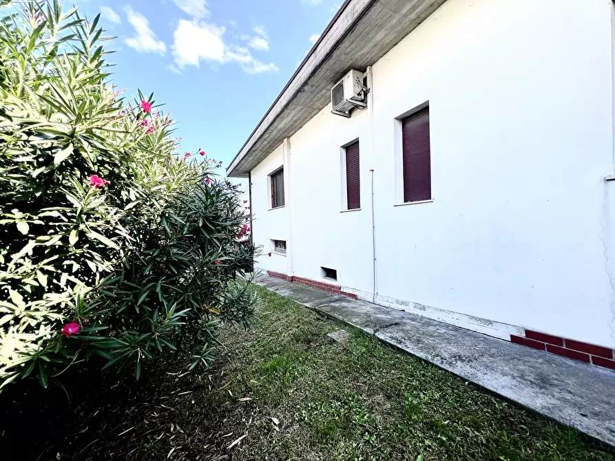 Immagine 7 di Casa indipendente in vendita  in Via Villani a Longiano