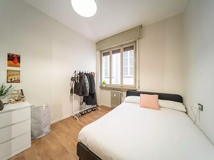 Immagine 11 di Pentalocale in vendita  in borgo basini 3 a Parma