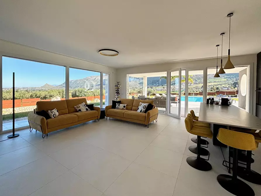 Immagine 21 di Villa in vendita  a Castellammare Del Golfo