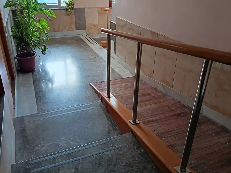 Immagine 22 di Pentalocale in vendita  a Palermo