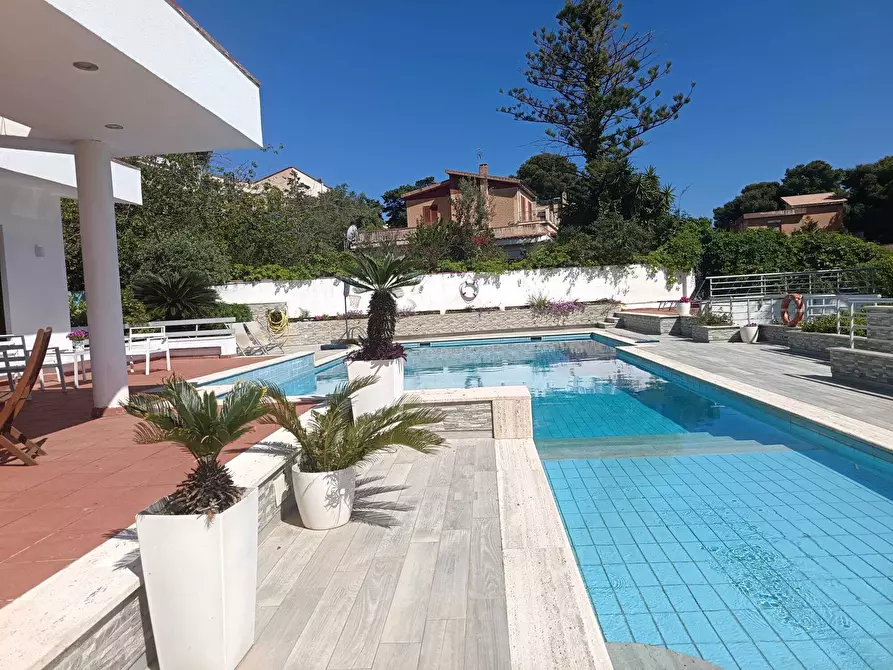 Immagine 14 di Villa in vendita  a Altavilla Milicia