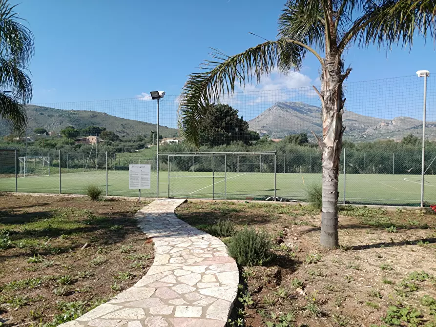 Immagine 66 di Villetta a schiera in vendita  a Castellammare Del Golfo