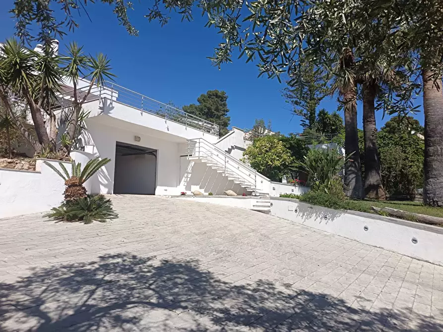 Immagine 46 di Villa in vendita  a Altavilla Milicia