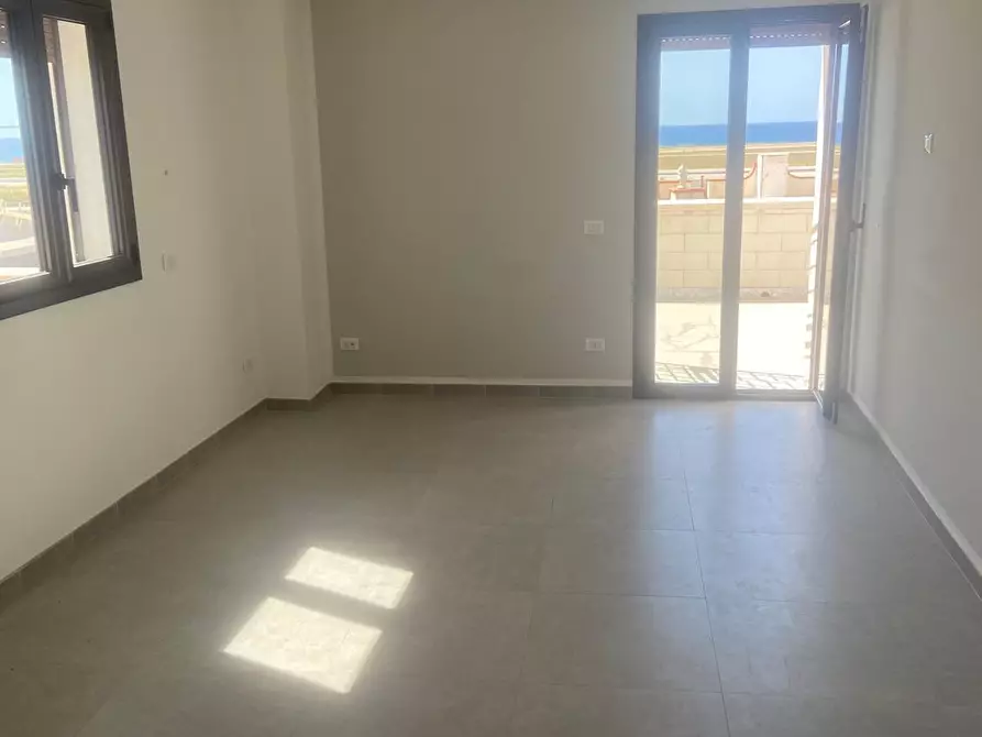 Immagine 4 di Trilocale in vendita  a Cinisi