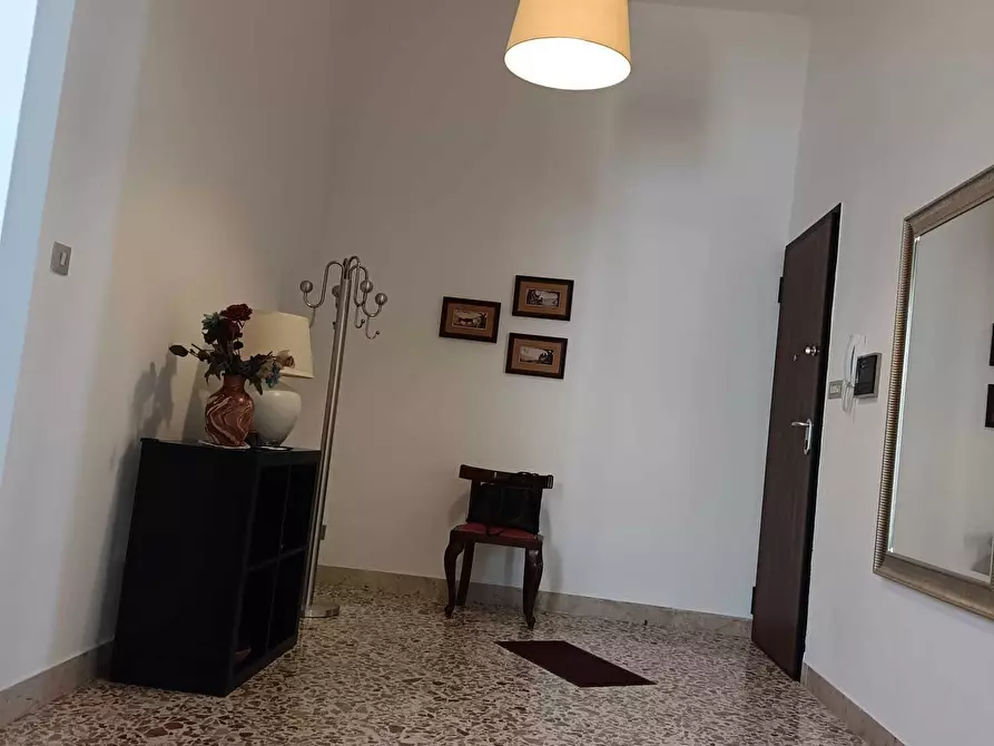 Immagine 14 di Pentalocale in vendita  a Castellammare Del Golfo