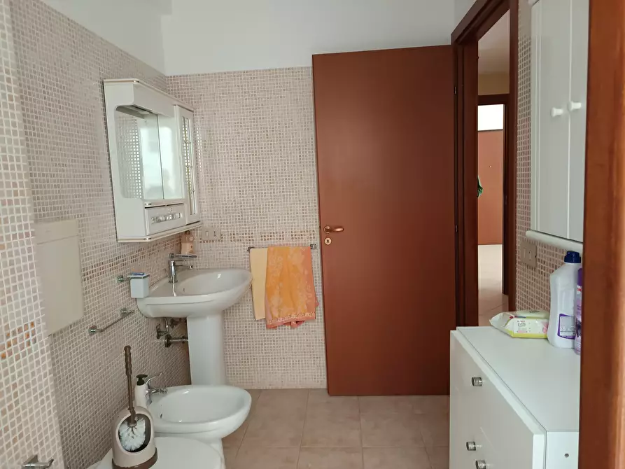 Immagine 19 di Appartamento in vendita  a Castellammare Del Golfo