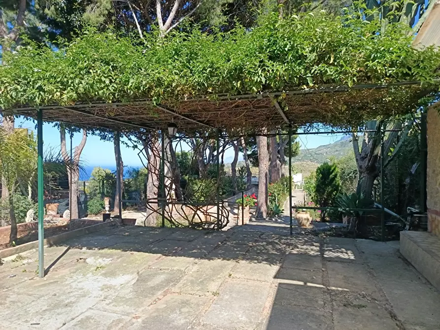 Immagine 90 di Villa in vendita  a Trabia