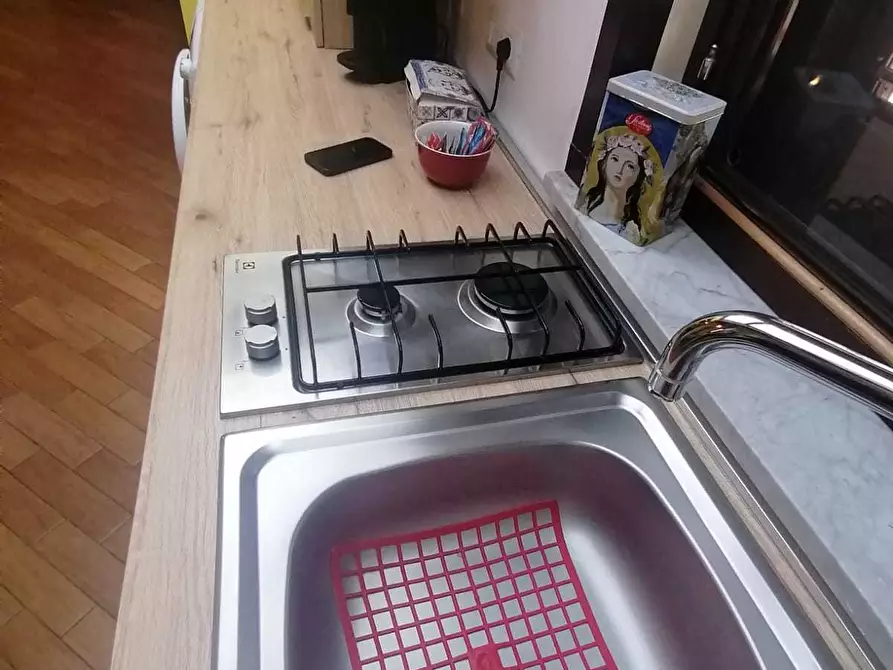 Immagine 12 di Trilocale in vendita  a Palermo