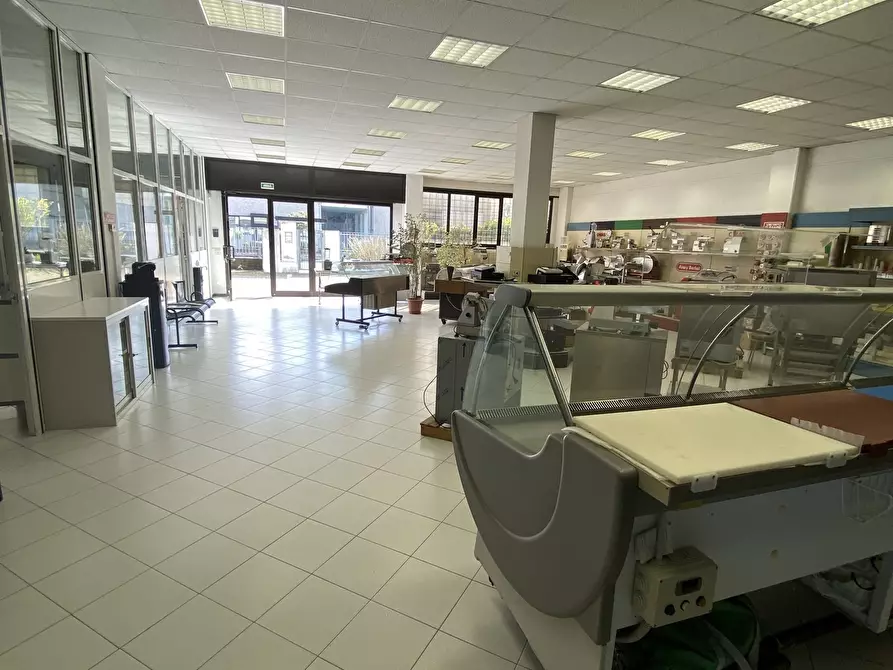 Immagine 10 di Capannone industriale in vendita  in Via dell'Industria 26 a Lodi