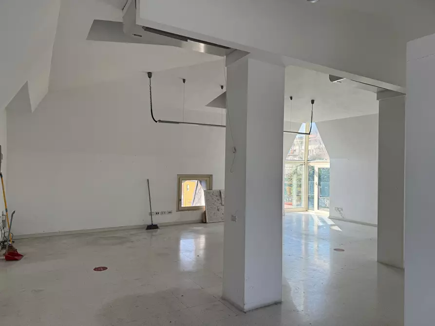 Immagine 20 di Ufficio in affitto  in Via Massimo D'Azeglio 20 a Lodi