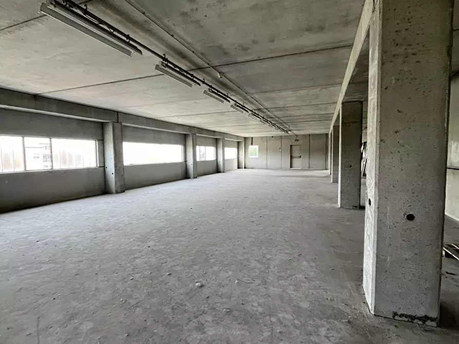 Immagine 15 di Capannone industriale in vendita  in Via Einstein 6 a Villanterio
