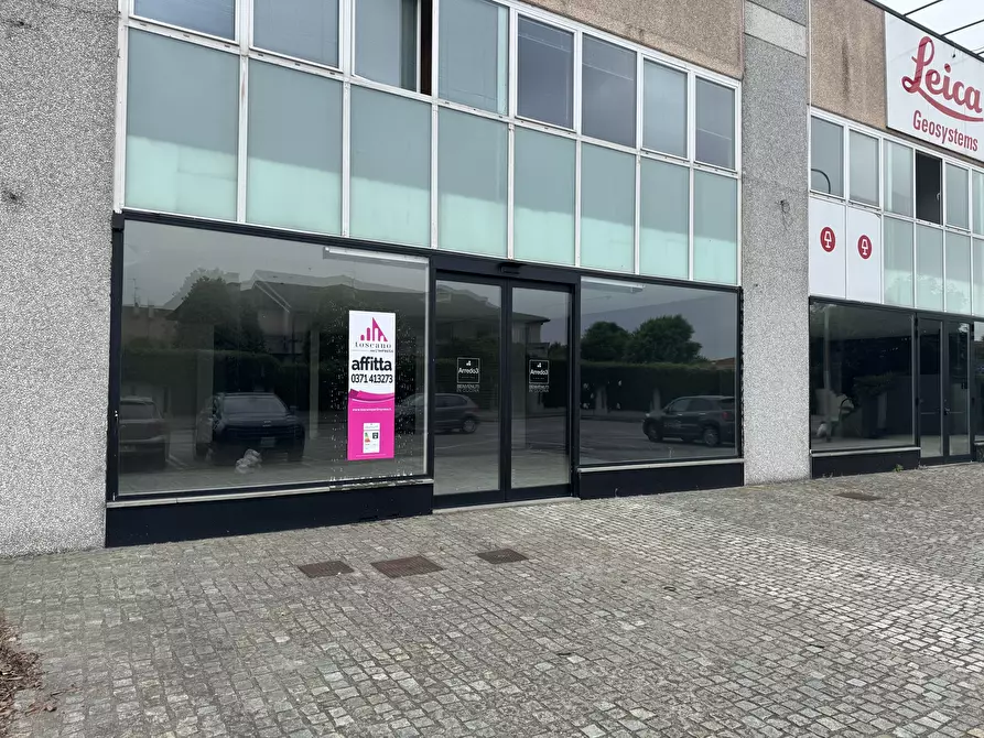 Immagine 23 di Locale commerciale in affitto  in via Codognino 12 a Cornegliano Laudense