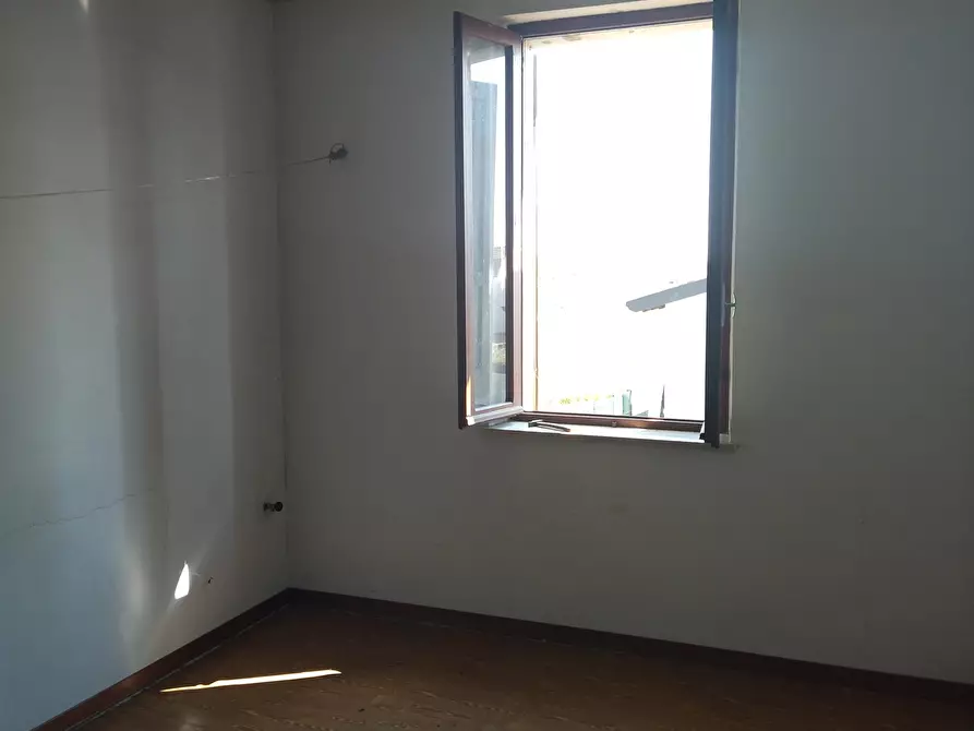 Immagine 27 di Casa indipendente in vendita  in VIA GIOVANNI CADOLINI 48 a Rivarolo Del Re Ed Uniti