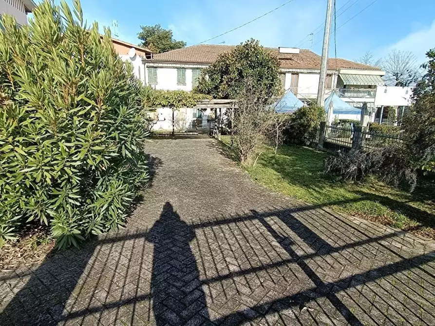 Immagine 2 di Porzione di casa in vendita  a Boara Pisani