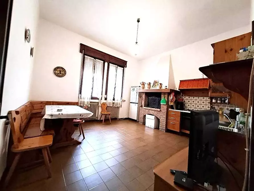 Immagine 16 di Casa bifamiliare in vendita  a Adria