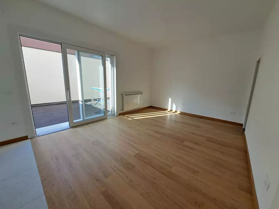 Immagine 14 di Porzione di casa in vendita  in Viale Trieste 52 a Rovigo