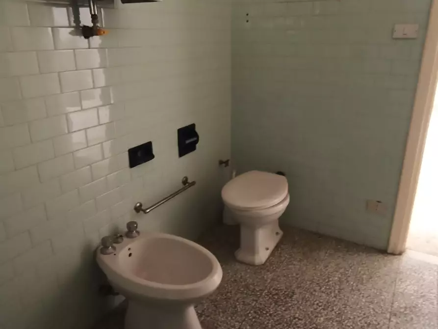 Immagine 16 di Bilocale in vendita  a San Remo