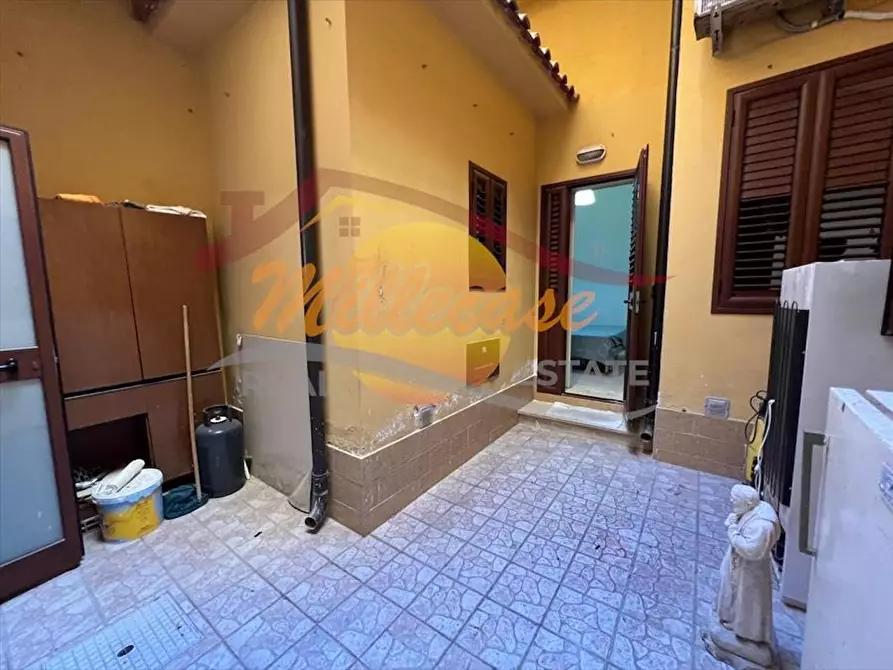 Immagine 13 di Bilocale in vendita  in Via Piave a Siracusa