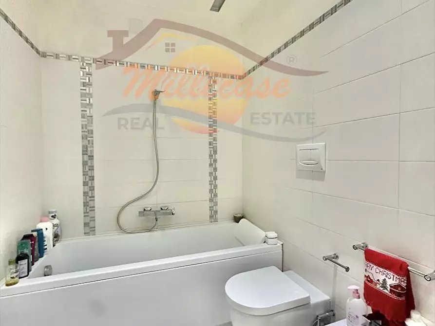 Immagine 19 di Quadrilocale in vendita  in Via dell'Arsenale a Siracusa