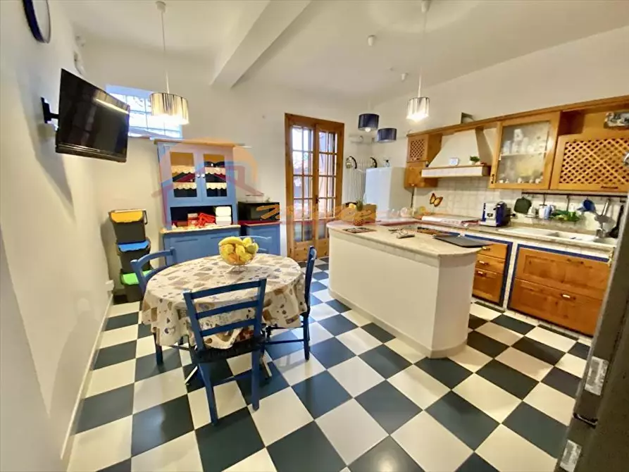 Immagine 17 di Villa in vendita  in Via Luigi Maria Monti a Siracusa