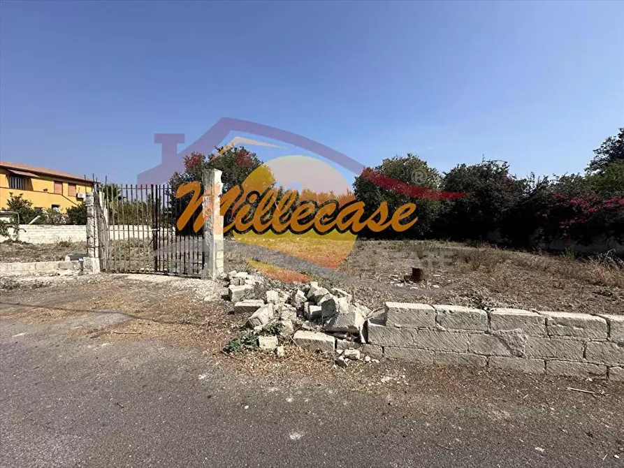 Immagine 8 di Terreno industriale in vendita  in Via Giulio Verne a Siracusa
