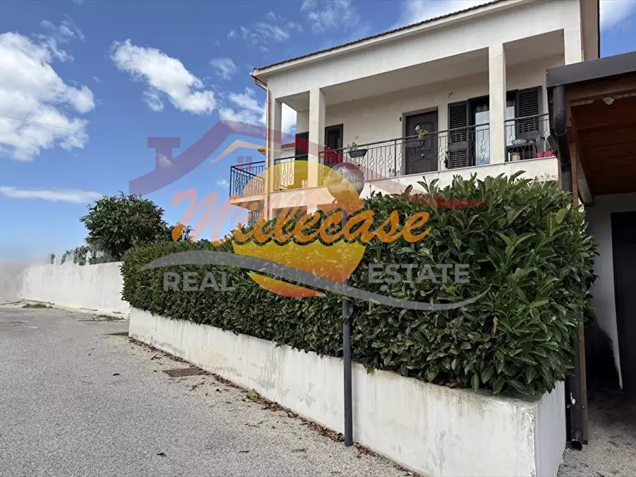 Immagine 1 di Appartamento in vendita  in VIA VERONA a Siracusa