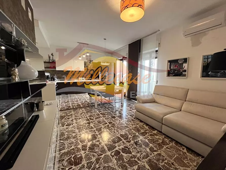 Immagine 8 di Quadrilocale in vendita  in Viale Teracati a Siracusa