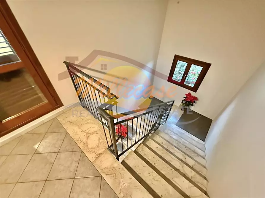 Immagine 3 di Casa bifamiliare in vendita  in Traversa Sinerchia a Siracusa