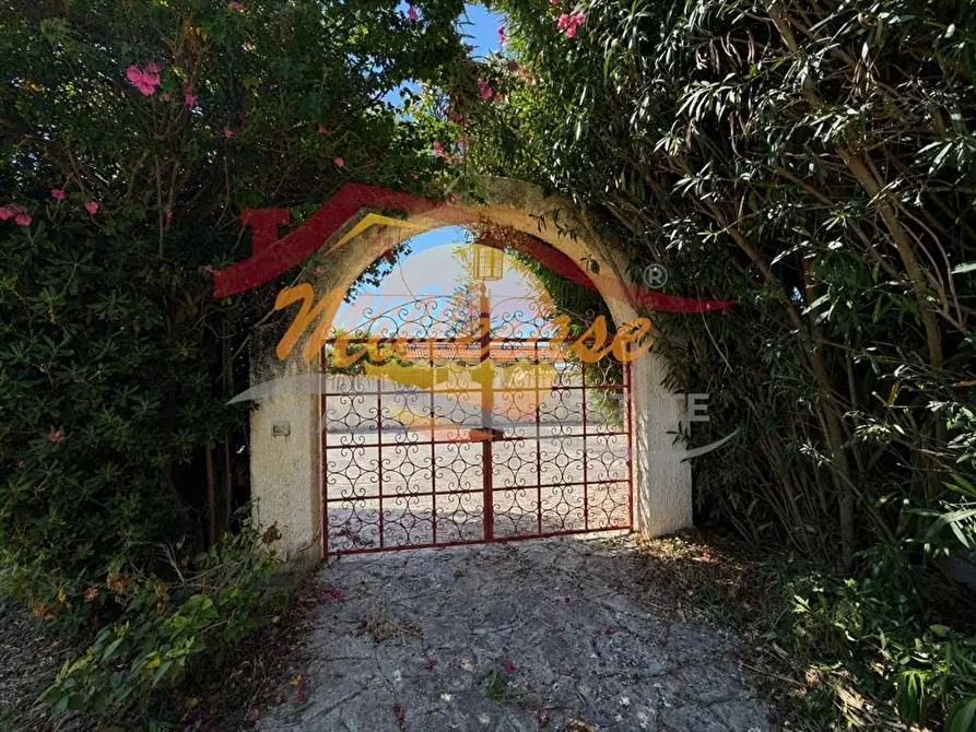casa indipendente in vendita a Siracusa in zona Fontane Bianche