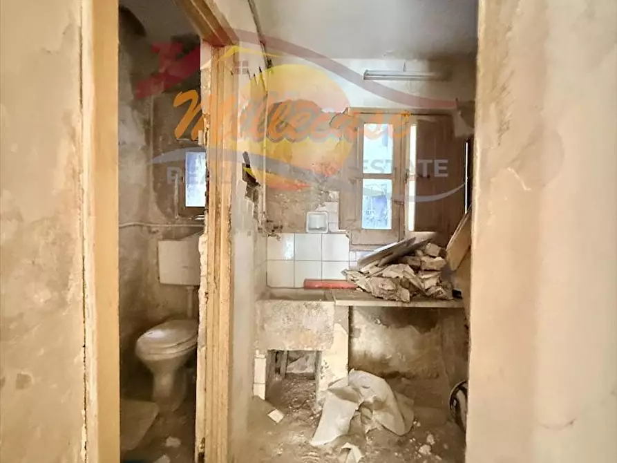 Immagine 19 di Bilocale in vendita  in Via Bainsizza a Siracusa