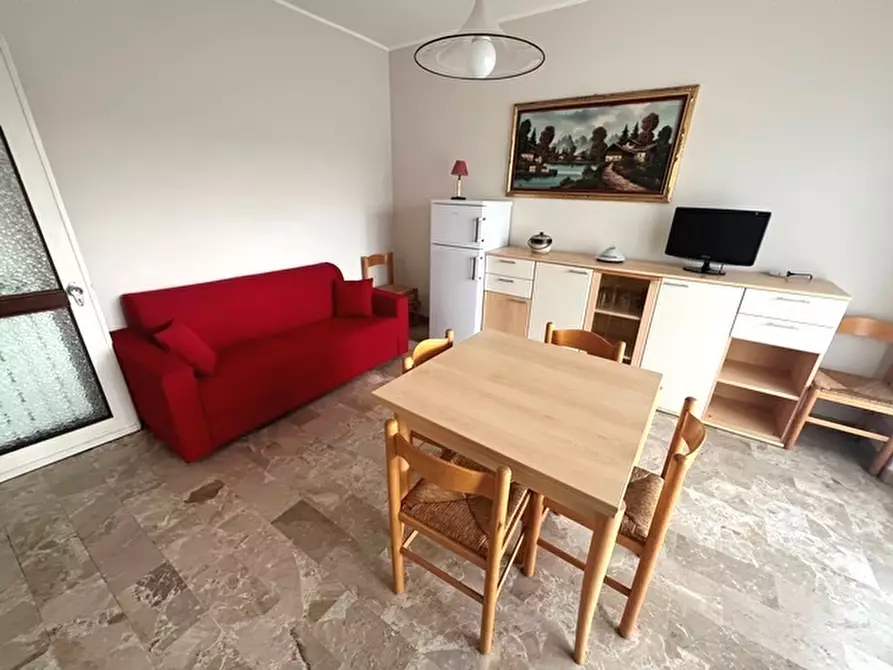 Immagine 33 di Trilocale in affitto  in Via della Resistenza a San Bartolomeo Al Mare