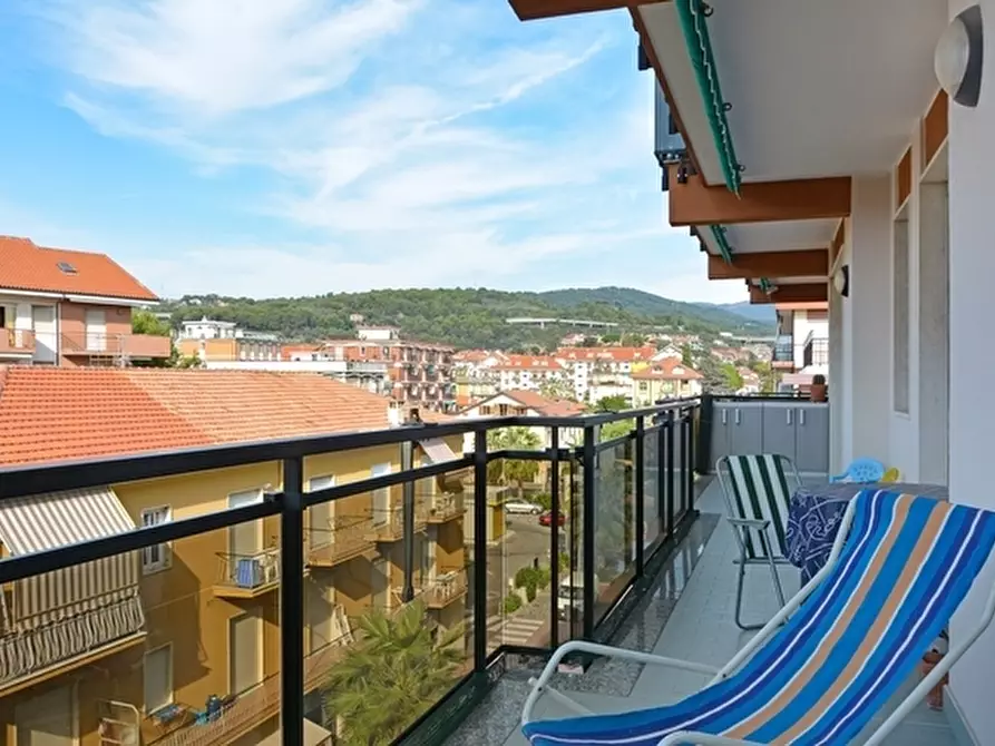 Immagine 70 di Trilocale in affitto  in Via della Resistenza a San Bartolomeo Al Mare