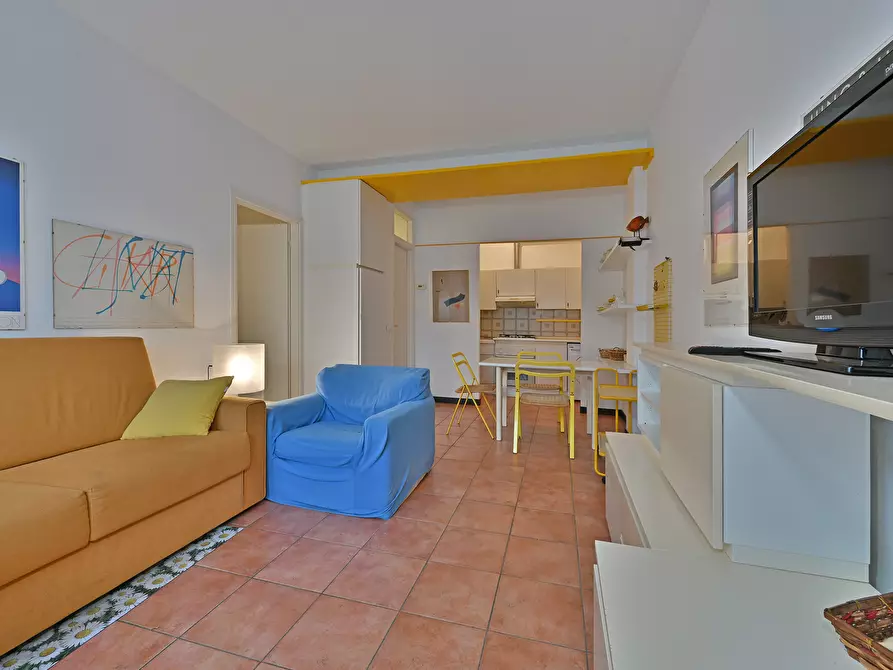 Immagine 6 di Bilocale in vendita  in Piazza Sant'Anna 1 a San Bartolomeo Al Mare